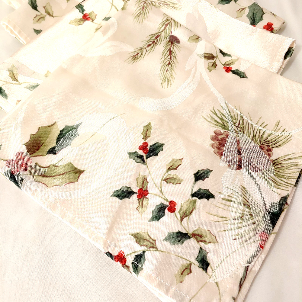 Holiday Christmas Napkins Set‎ of 5 Ivory Pine Cones St Nicholas Alpine Season - Picture 3 of 12